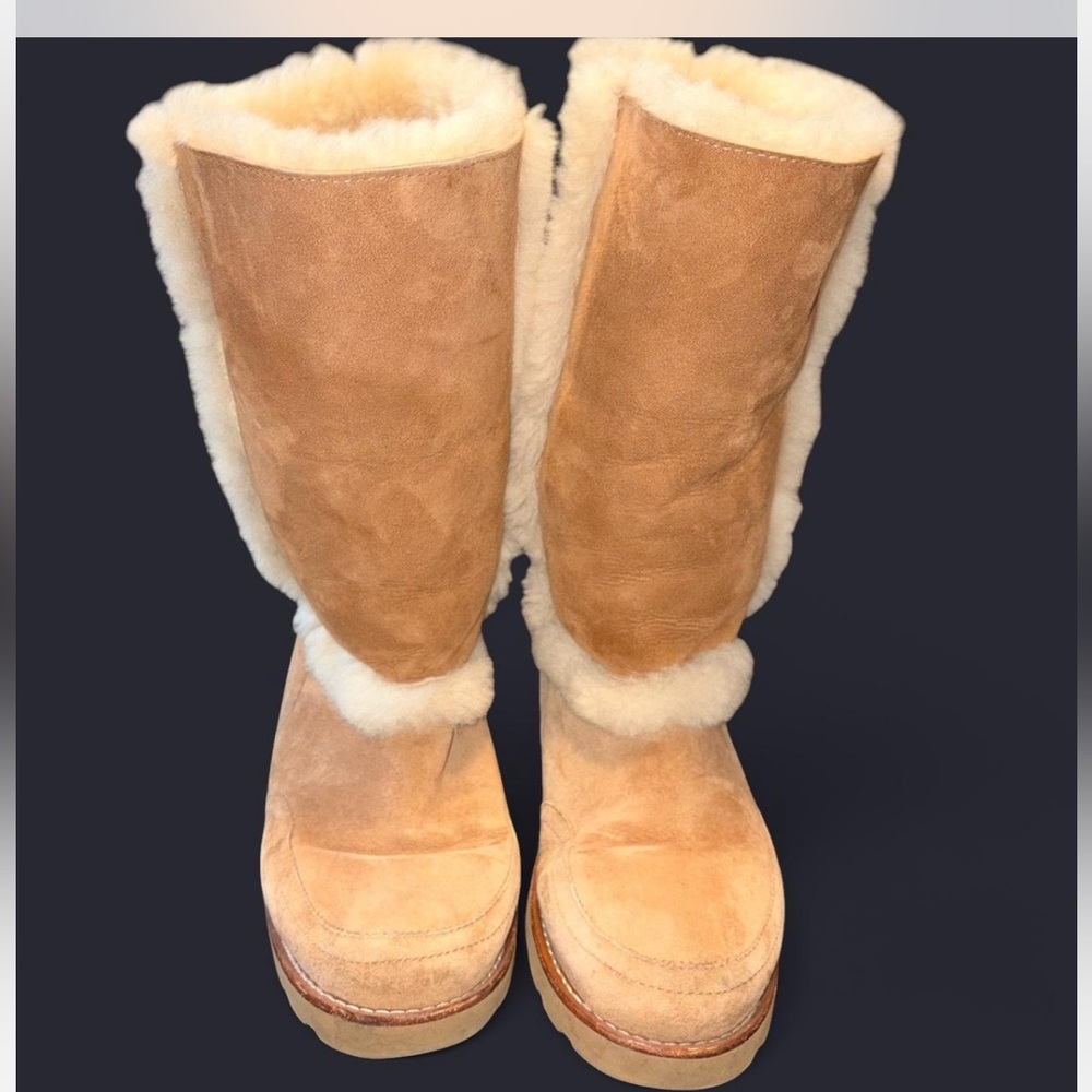 Women's Tan Shearling Boots